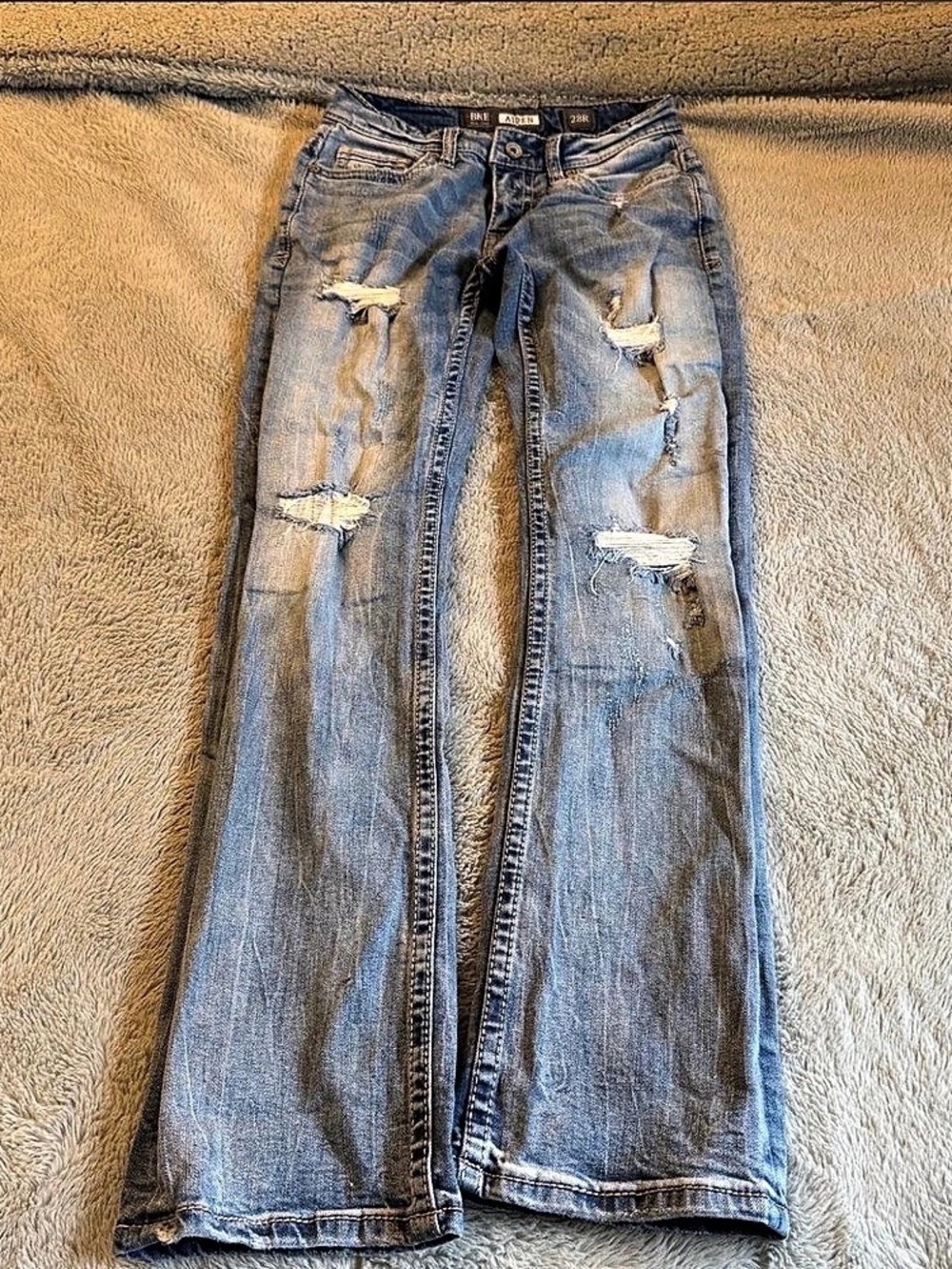 BKE Aiden Bootleg Distressed Bootcut Jeans Blue Waist 28R